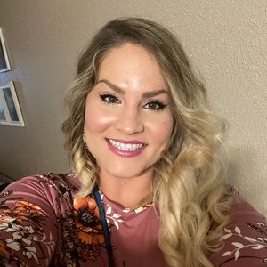 Meet your Posher, Meredith